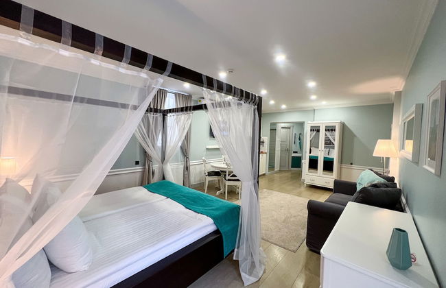 Revelton Suites Riga - Photo 10