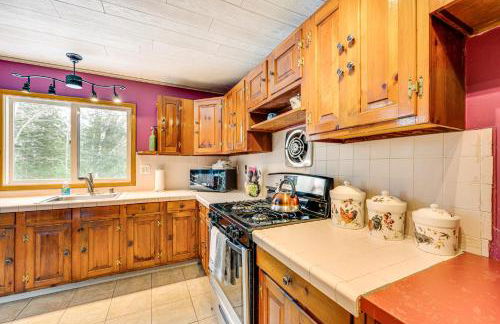 Rustic Intervale Hideaway with Deck and Wooded Views! - Photo 9