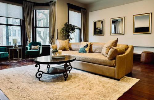 Spectacular Gilded Age 6 Bedroom Gold Coast Mansion with Deck - Foto 11