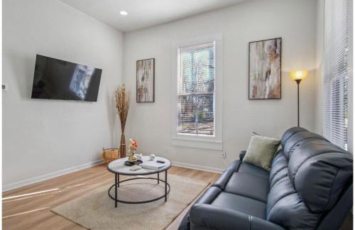 Cozy Historic Gem: 5 Mins to Downtown SA - Foto 1