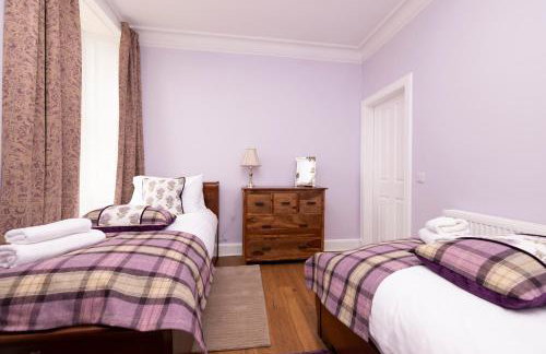 JOIVY Charming 2-Bed Flat Near Edinburgh Castle - Foto 6