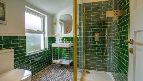 Ramsgate Family Cottage nr Beach -Harbour- Sleeps 4 - Garden - Parking on Street - Foto 5, towels, Shower