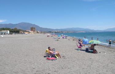 Duquesa 5210 Beach Side Paradise - Photo 43