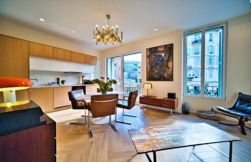 Port of Nice - Scooters Included - Photo 3