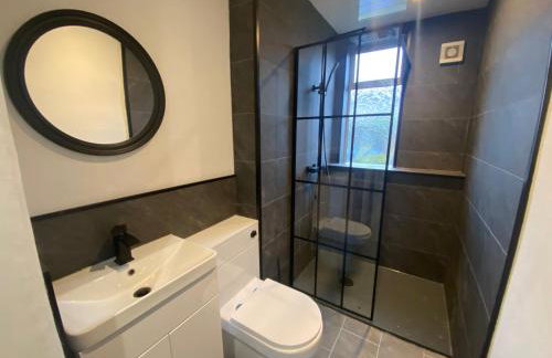 3BR Sleeps 6 Free Parking Near Glasgow City Centre - Foto 4