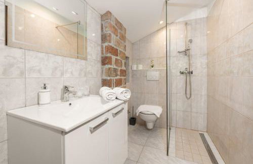 Villa Denis Village in Central Istria for 28 people pet friendly complex of 4 stone houses - Photo 27