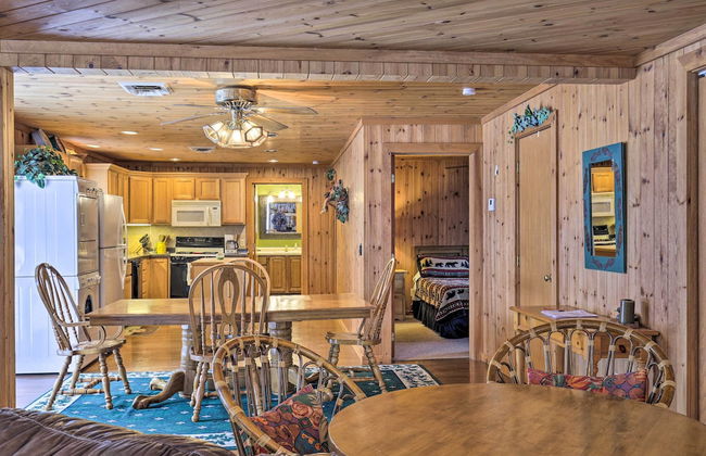 Lakefront Escape with Fishing Pier and Snowmobiling! - Foto 38