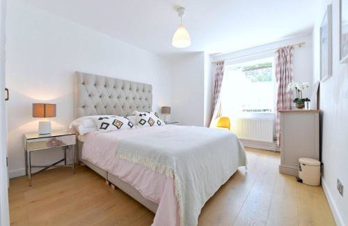 Central London 2 bedrooms apartment sleep 6 Free parking - Foto 3