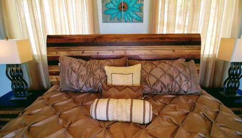 Peace of Heaven, Modern Chic Cabin, Majestic Mountain Views, Hot Tub, Fire Pit, Outdoor Games, Close to Town - Foto 4