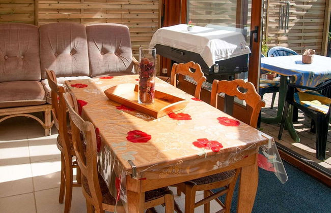 Charming Holiday Home in Houyet Near Forest - Foto 25