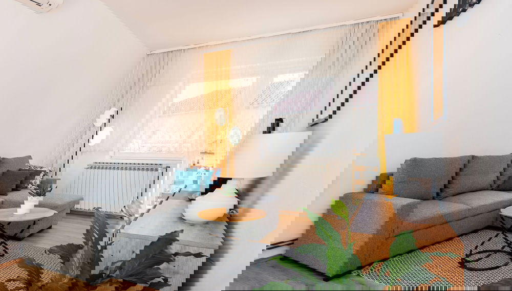 Spacious 2 Bedroom Apartment With Balcony - Foto 1, Imagen principal