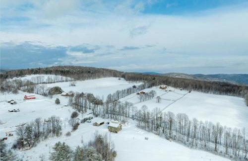 Vermont Retreat 3BR with Mountain Views and Trails - Foto 44