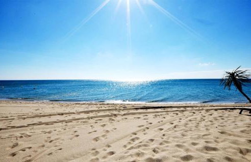 4 Bedroom Cozy Home In Palau-Del-Vidre - Foto 3