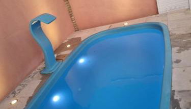 Duplex de 2 quartos com ar condicionado , piscina e estacionamento - Foto 5