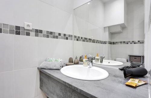 Le Philibert - SPLENDID, 6 BEDROOMS, 12P, NICE PORT, Air Cond - Foto 52