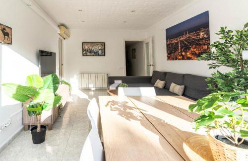 Bonito apartamento Camp Nou - Foto 4