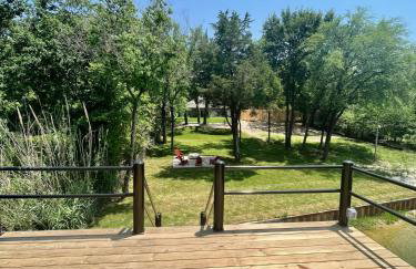 The Benjamin I - 2022 Built Luxury Retreat with Backyard Paradise with Hot Tub Outdoor Movie Screen Dock & Boat Rental - Foto 33