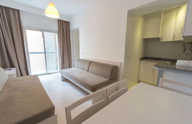 Apartamentos Embat - Foto 13