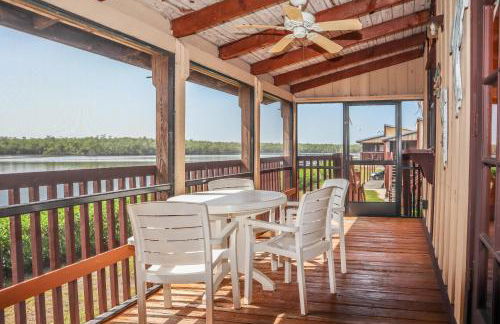 River Wilderness Waterfront Cabins - Photo 5