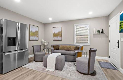 Stylishly Restored Townhome - Convenient access - Foto 1