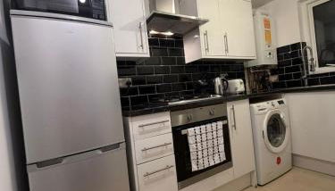 Nice Apartment in London Easy Access to Centre - only 15 minutes - Foto 2