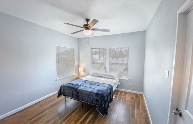 Magnificent Large Home Near Downtown - Foto 8