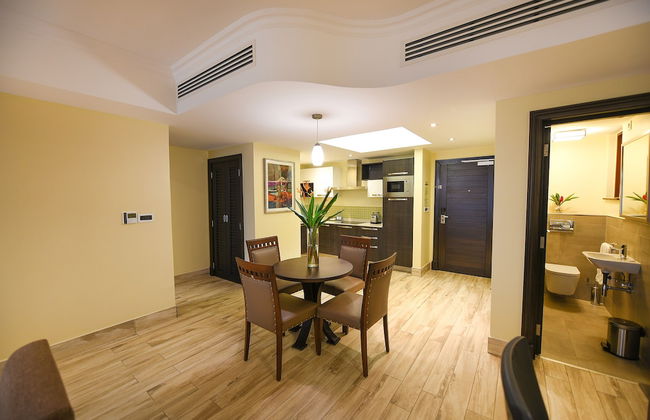 Mestil Hotels & Residences - Photo 23