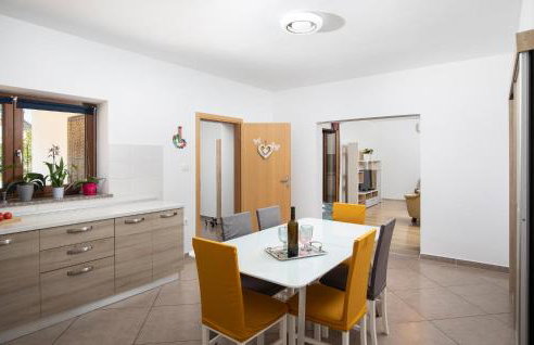 Three-Bedroom Holiday Home In Divsici - Foto 20