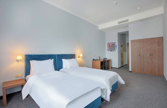 Alma Boutique Hotel - Photo 8