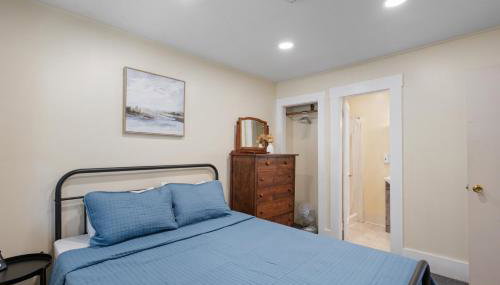 Waterfront 2 bedroom on Squam (unit 12) - Foto 4