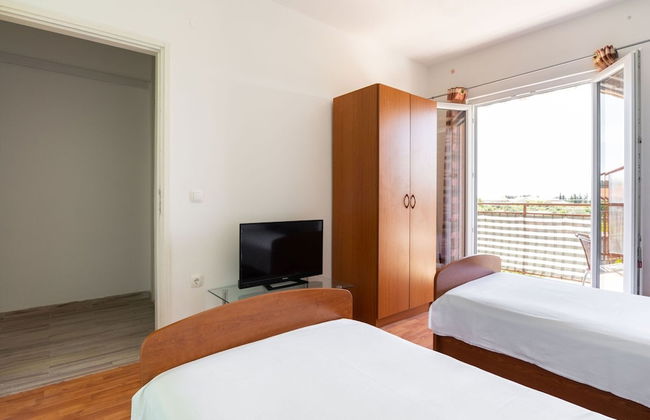 Simplistic Holiday Home in Rogoznica near Sea Beach - Foto 6