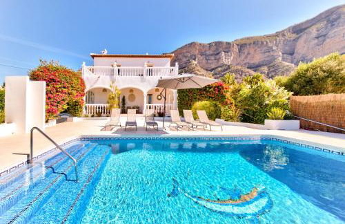 Villa Menkar - Foto 1