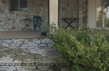 Mountain House near Pyrgos Ilias - Photo 3