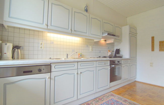 Holiday Home in Sittard With Pool - Foto 8