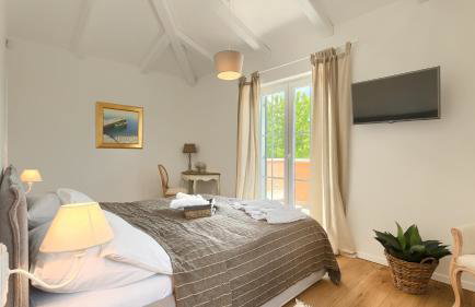 Beautiful Villa Village with tennis court in Tinj - Photo 30