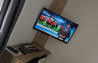 Gemütl Wohnung mit Blick auf den Hafen - Photo 24