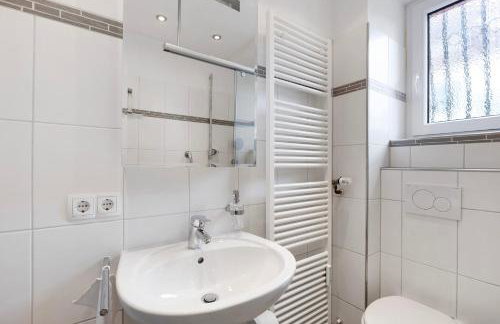 Rotes Haus über den Weinbergen - Photo 12