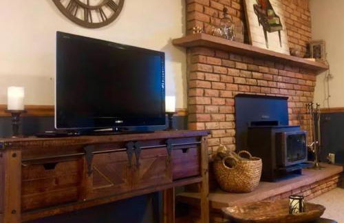 Cozy Garden Level Apartment Studio by Lake Loveland - Foto 1