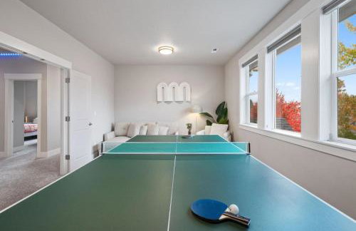 Luxury Home, 5BR, 4BT, Near Portland DT, Game Room, Nature Trails - Foto 9