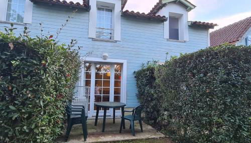 Cute Cottage with Pool at Marciac Lake - Photo 2, Garden, Garden view