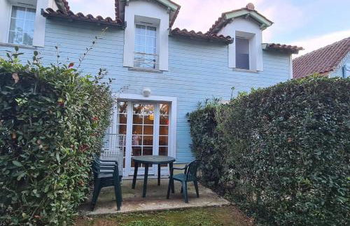 Cute Cottage with Pool at Marciac Lake - Photo 2