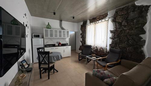 Apartamento con terraza y jardín - Foto 4