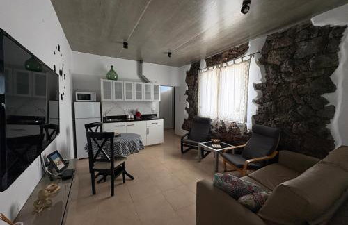 Apartamento con terraza y jardín - Foto 4