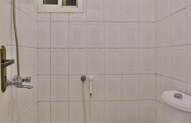 OYO 209 Mayar International Furnished 2 - Foto 16