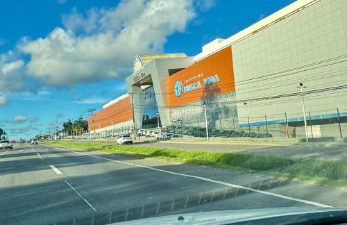 Apto completo com ar, piscina 2 quartos - Foto 12