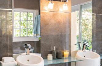 New! Stunning Villa with Pool & Sea Views - Photo 46