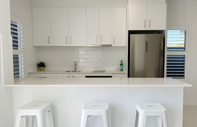 One on Harris Apartments - Photo 8