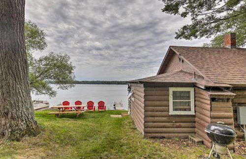 Lakefront Minocqua Cabin with Dock and Fire Pit! - Foto 22