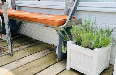 A unique, off-grid Eco Friendly Beach House. - Foto 48