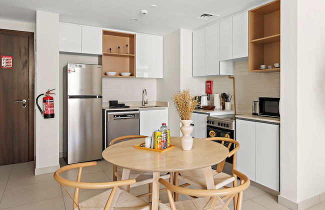 Silkhaus Reflection Tower - Photo 9